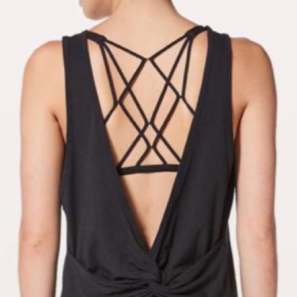 Lululemon Twist It Tank Black 4